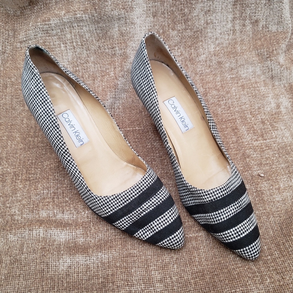 Vintage Calvin Klein low heel